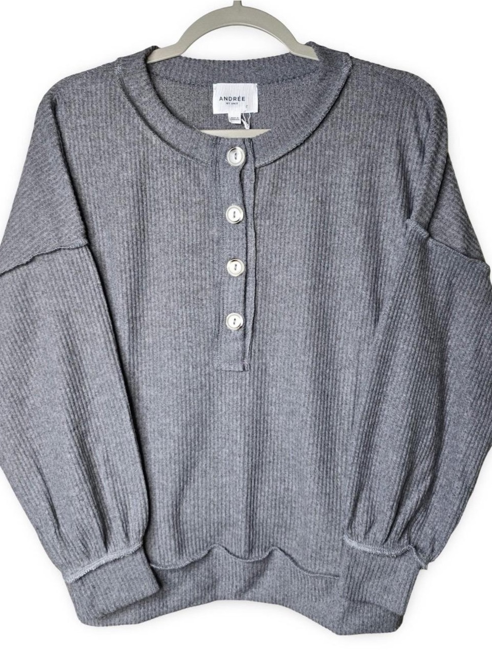 ANDREE BY UNIT Gray Ribbed Henley Sweatshirt